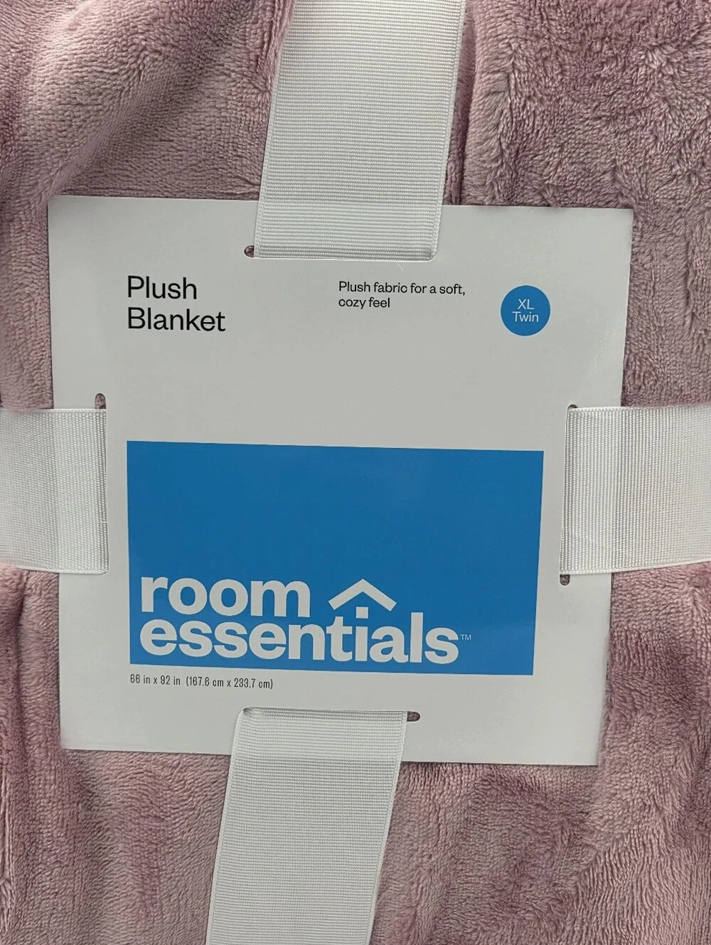Room Essentials Plush Blanket XL Twin Nwt